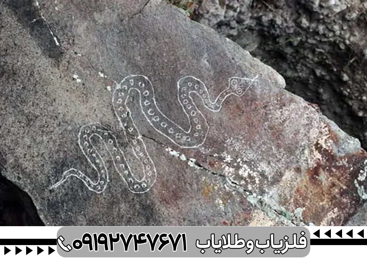 نماد مار در گنج یابی